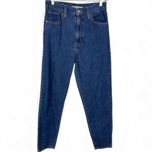 Levi’s High Waisted Mom Jeans 100% cotton dark wash 28